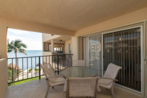 Beautiful condo with panoramic views of the Atlantic Ocean, condo